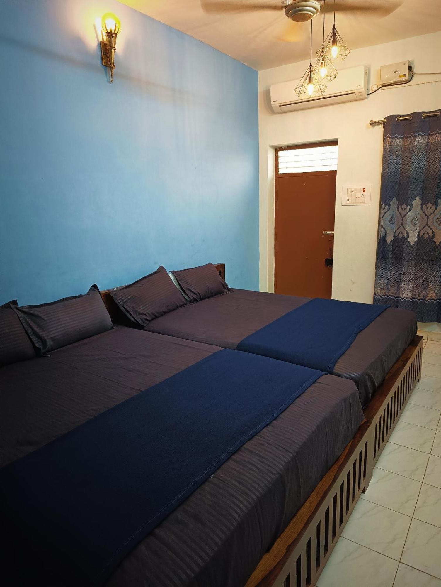Omkara - The Fives Guest House Tiruvannāmalai Zewnętrze zdjęcie