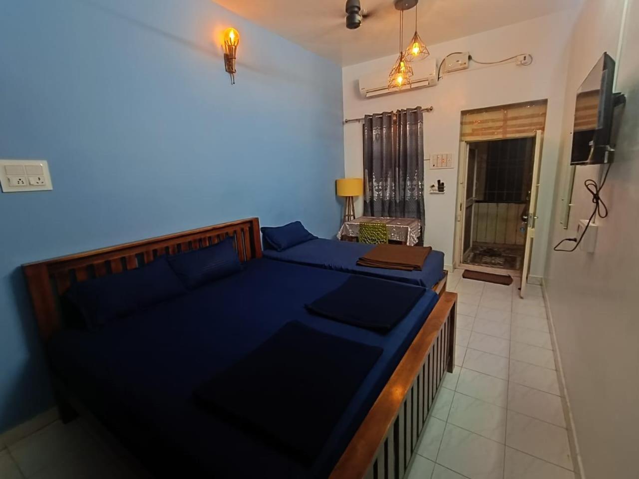 Omkara - The Fives Guest House Tiruvannāmalai Zewnętrze zdjęcie
