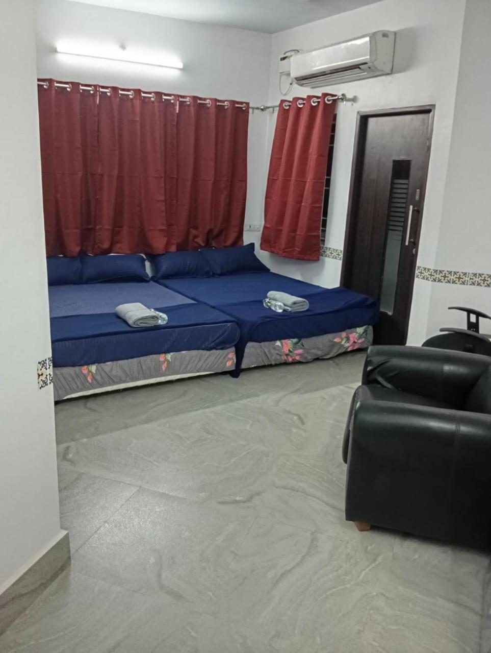 Omkara - The Fives Guest House Tiruvannāmalai Zewnętrze zdjęcie