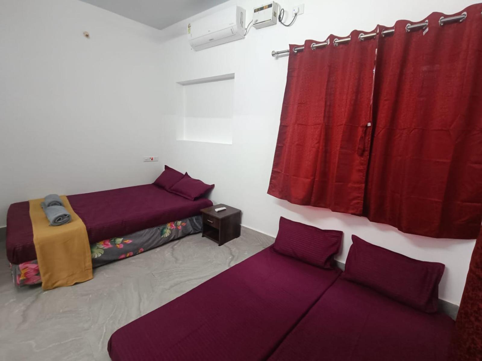 Omkara - The Fives Guest House Tiruvannāmalai Zewnętrze zdjęcie